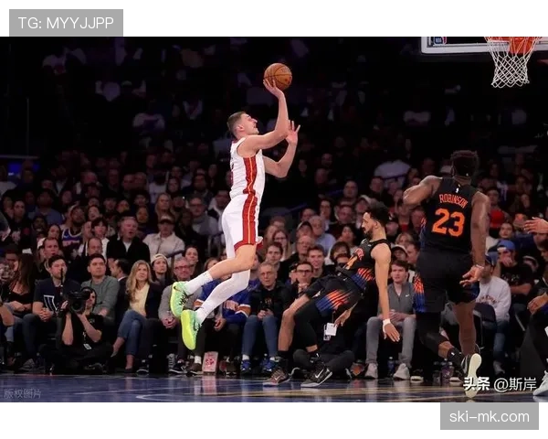 布伦森44分，尼克斯击败热火巩固东部第二排名